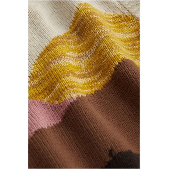 NEW!‎ H&M Toddler Girl Light Beige Mountains Cable knit Sweater Size 5T - Picture 2 of 3